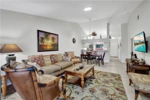 289 Robin Hood Circle, NAPLES, FL 34104 Sold 05/28/24