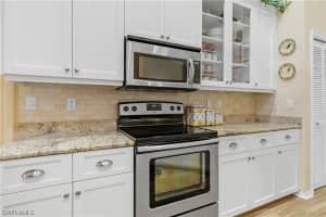 3277 Clubview Drive, NORTH FORT MYERS, FL 33917 Sold 04/19/24