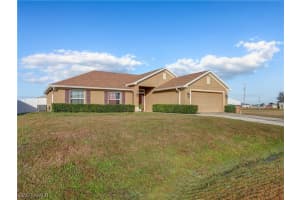 936 7th Place, CAPE CORAL, FL 33993 Sold 12/12/24