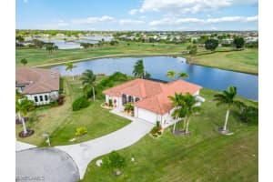 18049 Greenwood Drive, Naples, FL 34114 - MLS#223095936