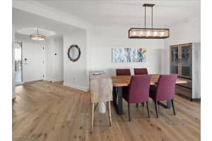 425 Cove Tower Drive, NAPLES, FL 34110 Sold 02/12/24