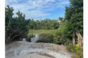 2479 Blind Pass Court, SANIBEL, FL 33957 Sold 09/19/24