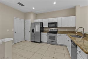 1013 Hampton Circle, NAPLES, FL 34105 Sold 02/02/24