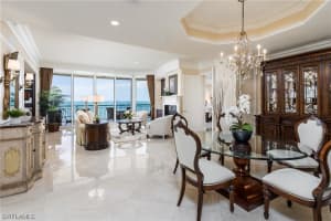 940 Cape Marco Drive, MARCO ISLAND, FL 34145 Sold 02/15/24