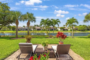16120 Camden Lakes Circle, NAPLES, FL 34110 Sold 04/18/24