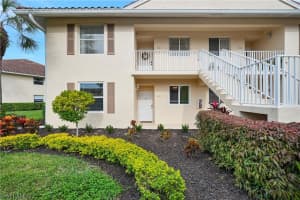 411 Valerie Way, NAPLES, FL 34104 Sold 04/08/24