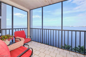 1901 Clifford Street, FORT MYERS, FL 33901 Sold 02/20/24