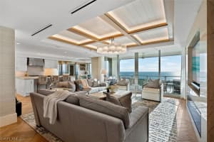 6897 Grenadier Boulevard, NAPLES, FL 34108 Sold 01/15/25