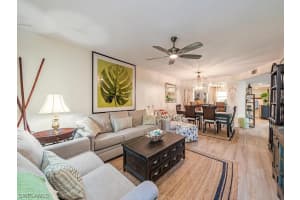669 Squire Circle, NAPLES, FL 34104 Sold 09/30/24