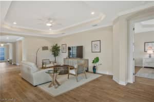 406 Tamarindo Ln, Naples, FL 34114, Sold 06/03/24