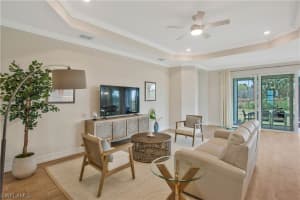 406 Tamarindo Ln, Naples, FL 34114, Sold 06/03/24