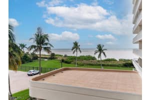260 Seaview Court, MARCO ISLAND, FL 34145 Sold 06/12/24