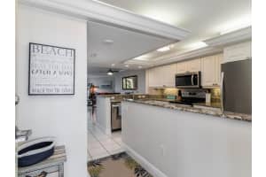 260 Seaview Court, MARCO ISLAND, FL 34145 Sold 06/12/24