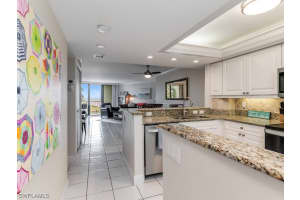 260 Seaview Court, MARCO ISLAND, FL 34145 Sold 06/12/24