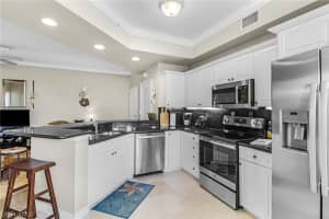 401 Bayfront Place, NAPLES, FL 34102 Sold 03/01/24