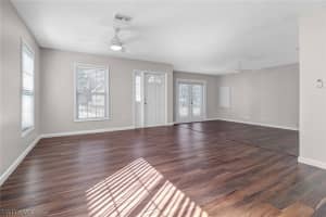 290 Leawood Circle, NAPLES, FL 34104 Sold 09/04/24
