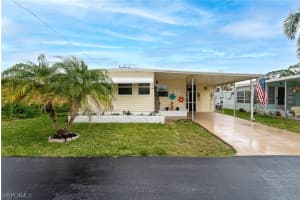 925 Lazy Lane, NORTH FORT MYERS, FL 33917 Sold 04/30/25