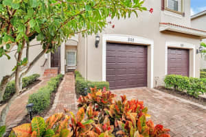 6533 Monterey Point, NAPLES, FL 34105 Sold 03/01/24