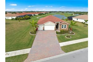 18748 Royal Hammock Boulevard, NAPLES, FL 34114 Sold 03/19/24