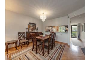 5784 Deauville Circle, Naples, FL 34112 - MLS#224002275