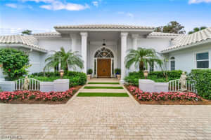 433 Rosemeade Lane, NAPLES, FL 34105 Sold 04/23/24