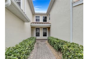 1435 Tiffany Ln APT 304, Naples, FL 34105, Sold 02/29/24