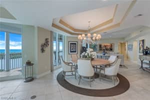295 GRANDE Way, NAPLES, FL 34110 Sold 05/30/24