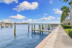 1215 Edington Place, Marco Island, FL 34145 - MLS#224003273
