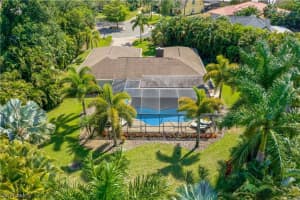 1749 Knights Way, NAPLES, FL 34112 Sold 04/01/24