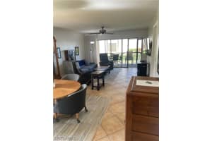 4240 Chantelle Drive, NAPLES, FL 34112 Sold 05/02/25