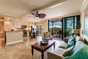 1085 Bald Eagle Drive, MARCO ISLAND, FL 34145 Sold 02/07/24