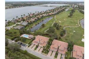 10554 Smokehouse Bay Drive, NAPLES, FL 34120 Sold 04/01/24