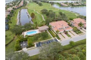 10554 Smokehouse Bay Drive, NAPLES, FL 34120 Sold 04/01/24