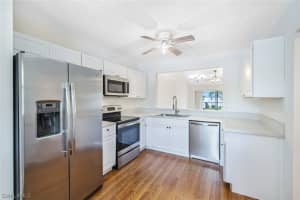 686 Squire Circle, NAPLES, FL 34104 Sold 03/15/24