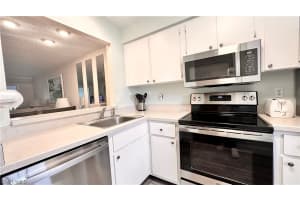 6300 Pointe Boulevard, FORT MYERS, FL 33919 Sold 04/08/24