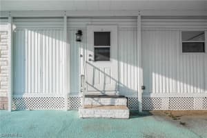 201 Harvest Lane, NORTH FORT MYERS, FL 33917 Sold 07/19/24