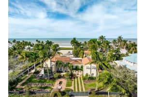 17 7TH Avenue, NAPLES, FL 34102 Sold 11/08/24