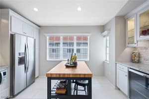2486 Orchid Bay Drive, NAPLES, FL 34109 Sold 03/08/24