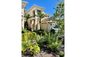 832 Carrick Bend Circle, NAPLES, FL 34110 Sold 03/15/24