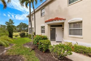 945 Eastham Way, NAPLES, FL 34104 Sold 03/07/24