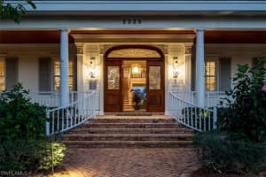 2325 Lantern Lane, NAPLES, FL 34102 Sold 05/15/24