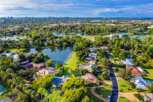 440 Widgeon Point, NAPLES, FL 34105 Sold 03/04/24