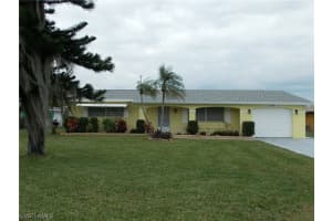137 Lake Drive, LEHIGH ACRES, FL 33936 Sold 04/04/24