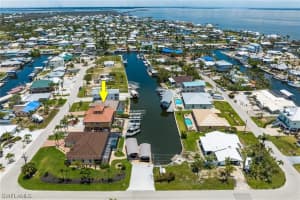 3631 Jade Avenue, ST. JAMES CITY, FL 33956 Sold 11/08/24
