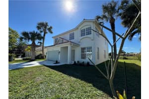 7855 Cameron Circle, FORT MYERS, FL 33912 Sold 04/12/24