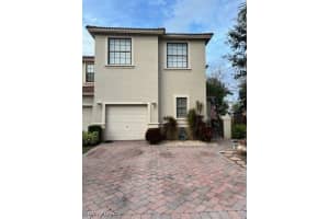7492 Bristol Circle, NAPLES, FL 34120 Sold 08/06/24