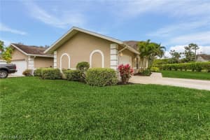 2037 Crown Pointe Boulevard, NAPLES, FL 34112 Sold 05/15/24