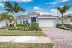 370 Deauville Loop, NAPLES, FL 34114 Sold 03/28/24