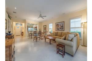 8406 Danbury Boulevard, NAPLES, FL 34120 Sold 05/23/24