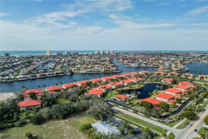 185 Waterside Circle, MARCO ISLAND, FL 34145 Sold 06/11/24